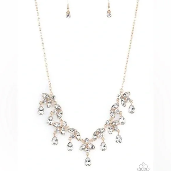 NEW Bundle of 2 Paparazzi gold necklaces - Picture 2 of 3